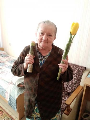 С праздником весны!